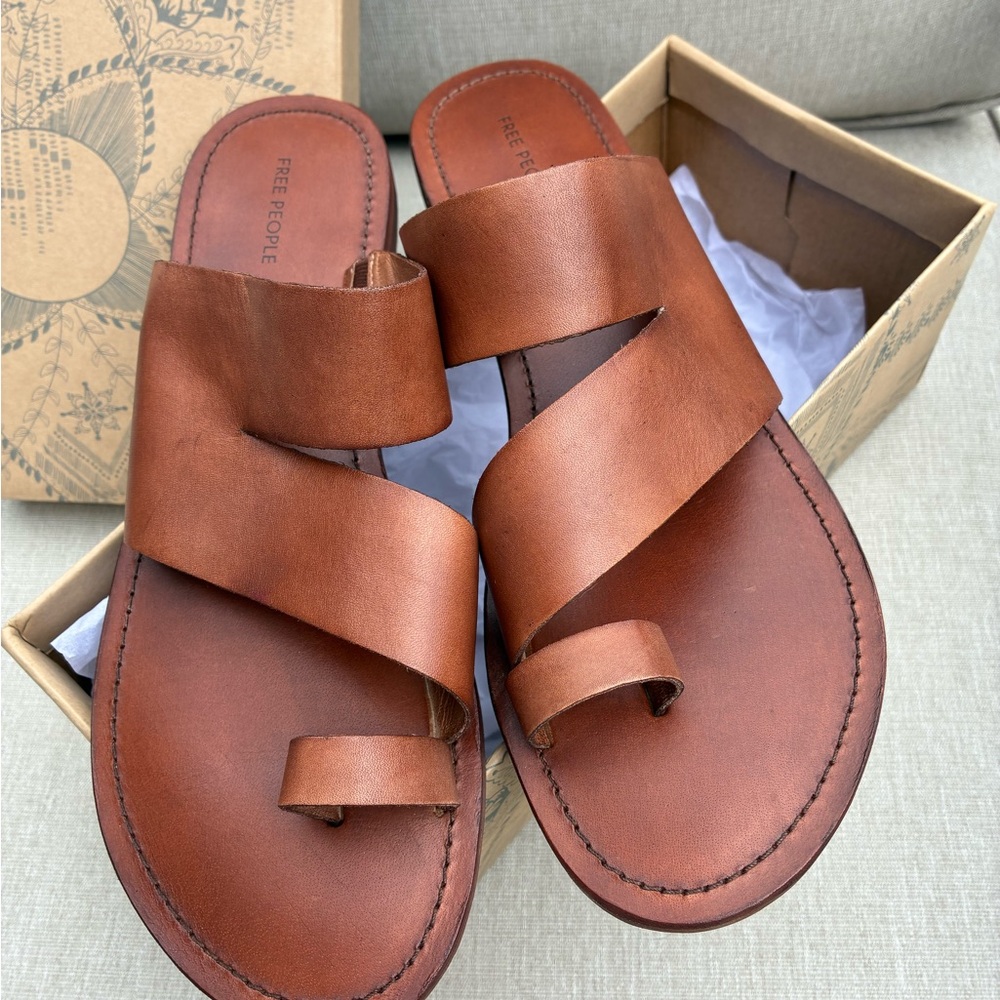 Free People Abilene Toe Loop Sandal